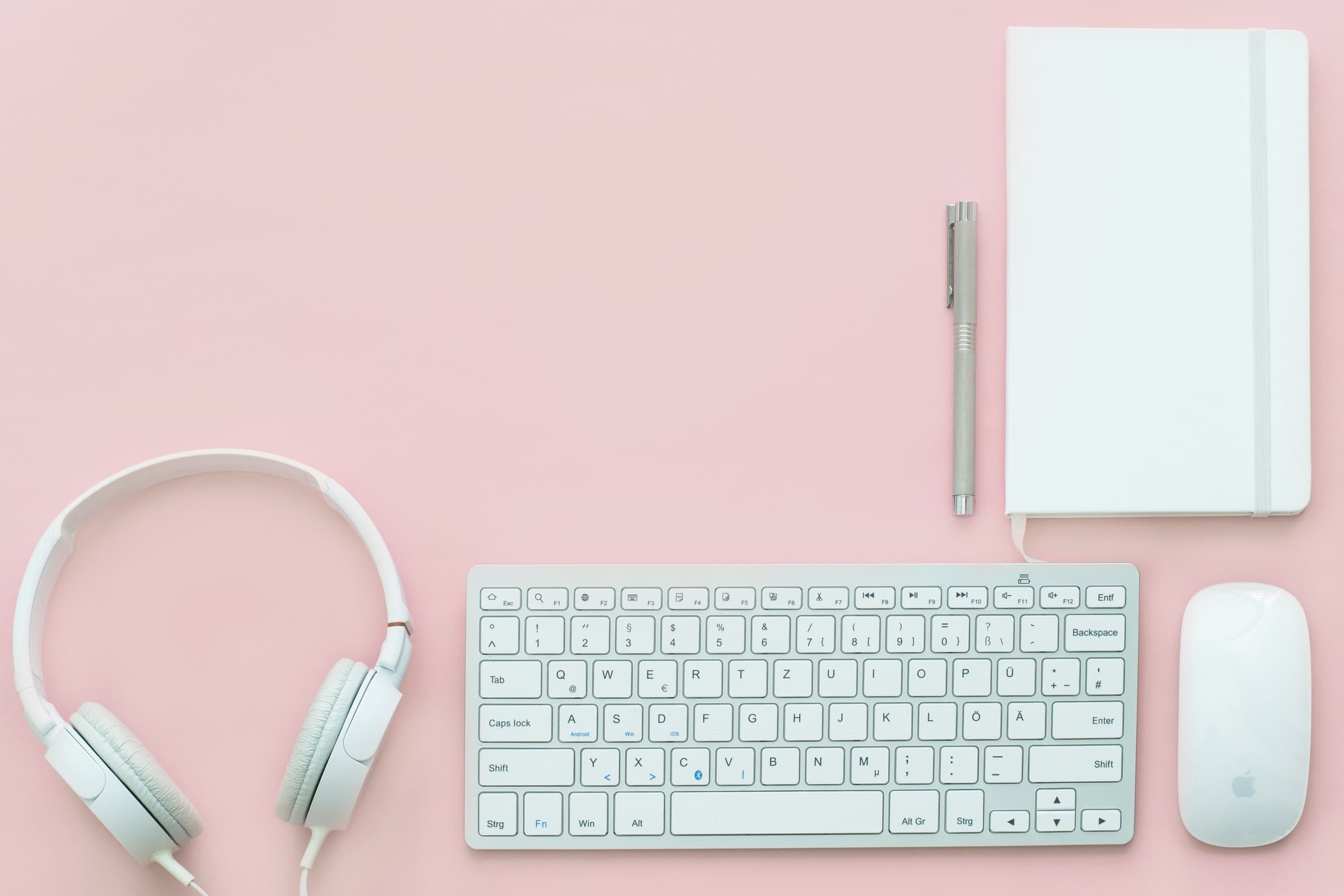 white-gear-pink-flatlay